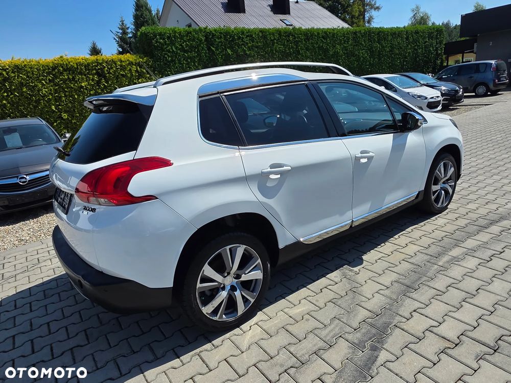Peugeot 2008 1.6 BlueHDi Allure - 3