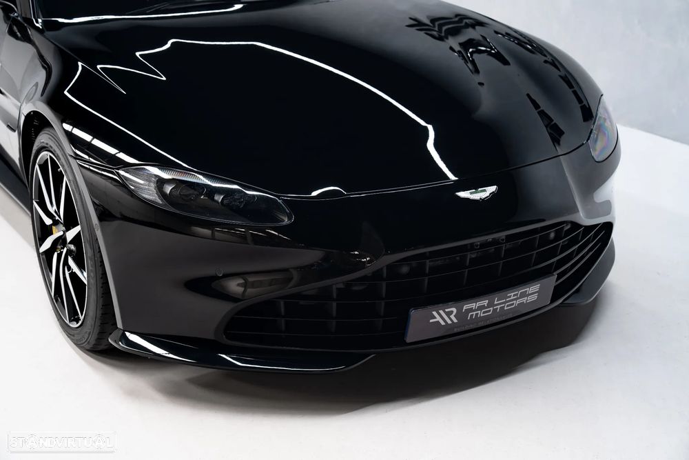 Aston Martin Vantage Coupe V8 - 7