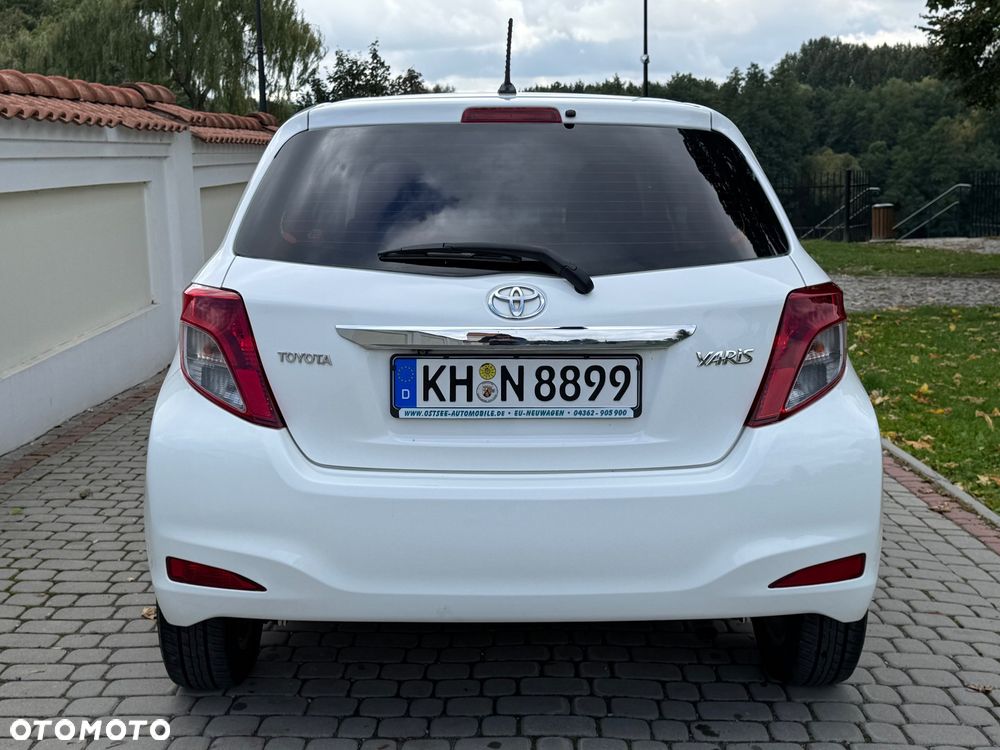 Toyota Yaris - 28