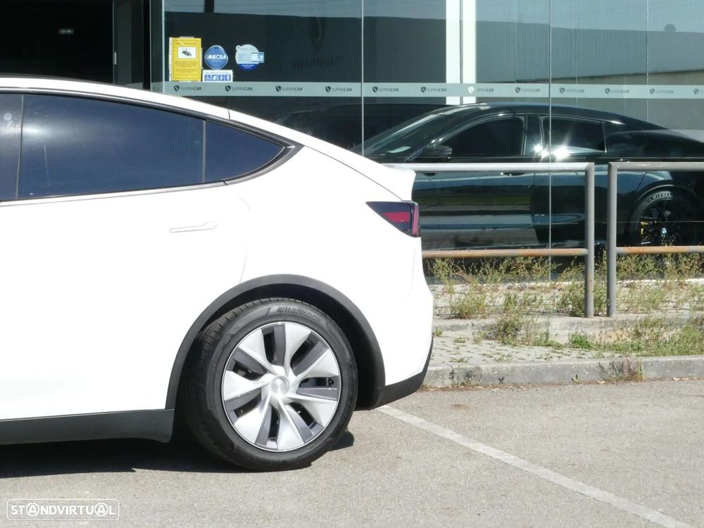 Tesla Model Y Tração Traseira - 17