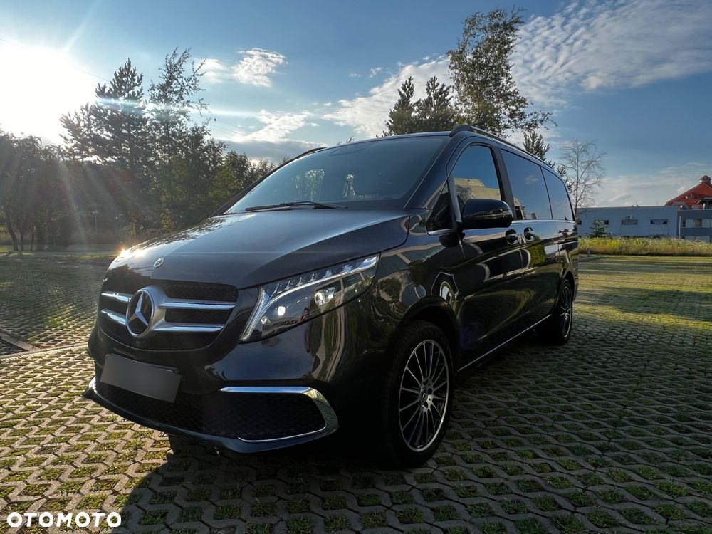 Mercedes-Benz Klasa V 300 d 4-Matic Avantgarde 9G-Tronic (d³ugi) - 2