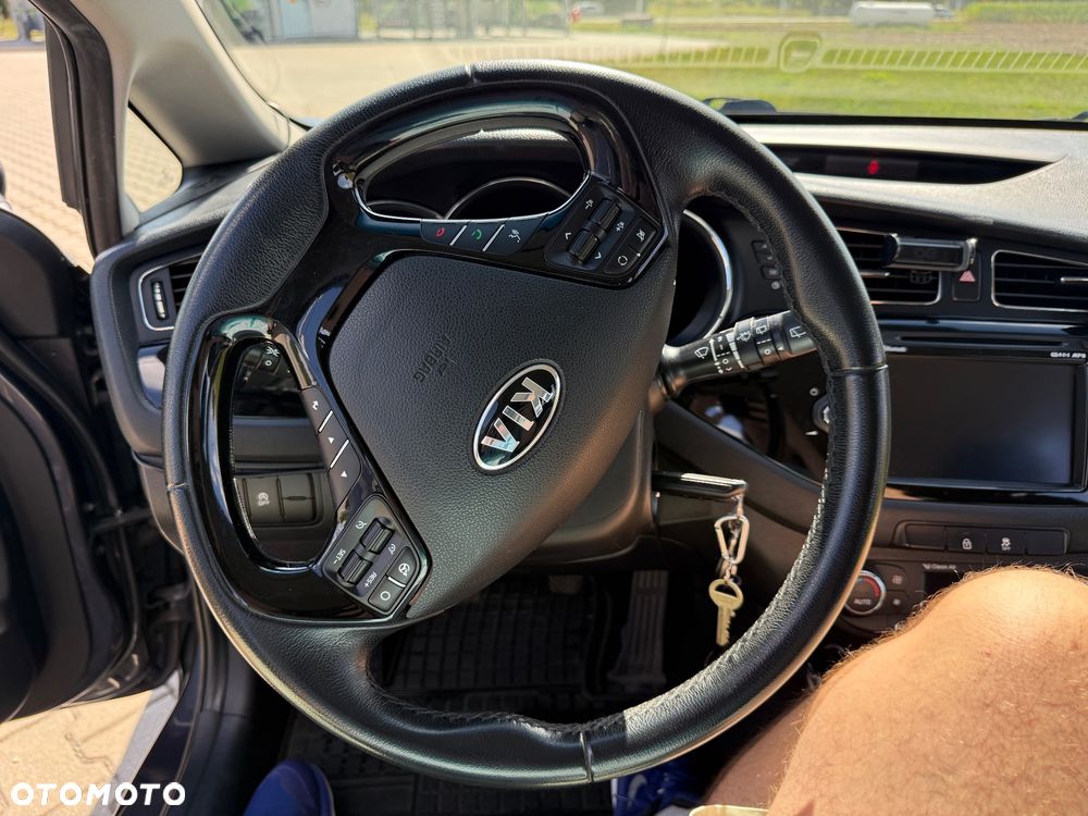 Kia Ceed 1.6 GDI M - 9