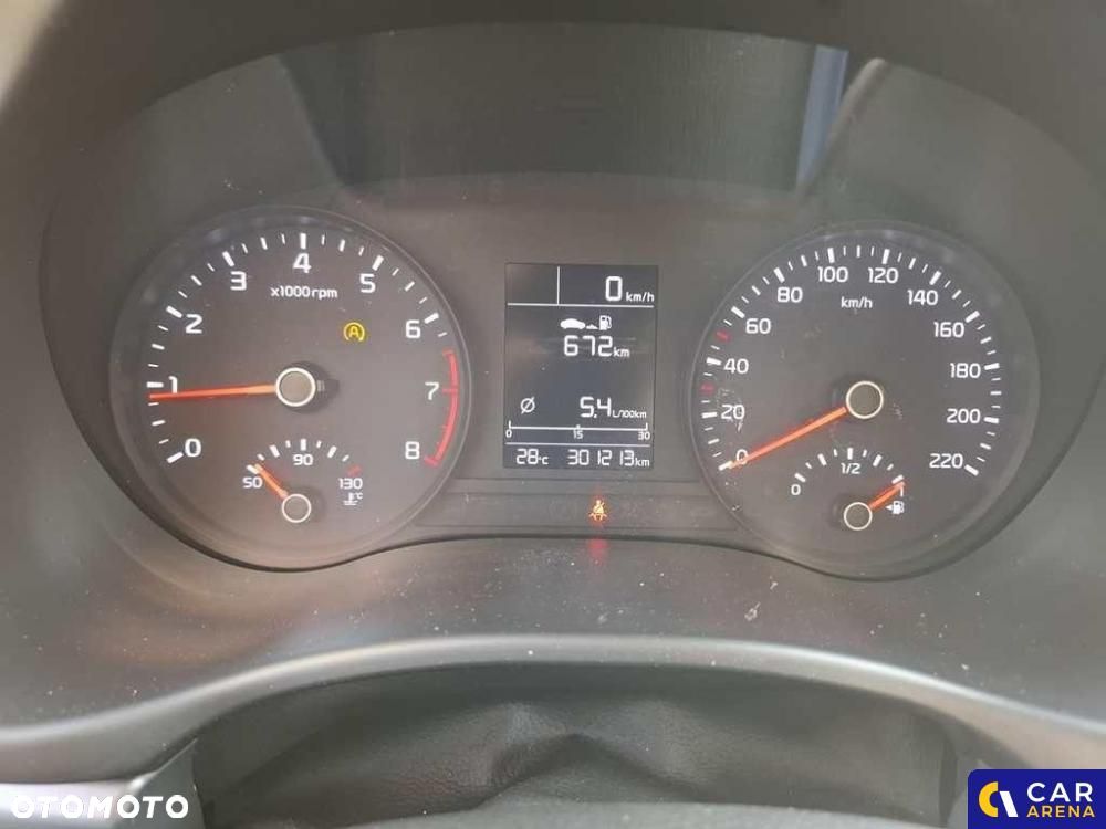 Kia Rio - 8