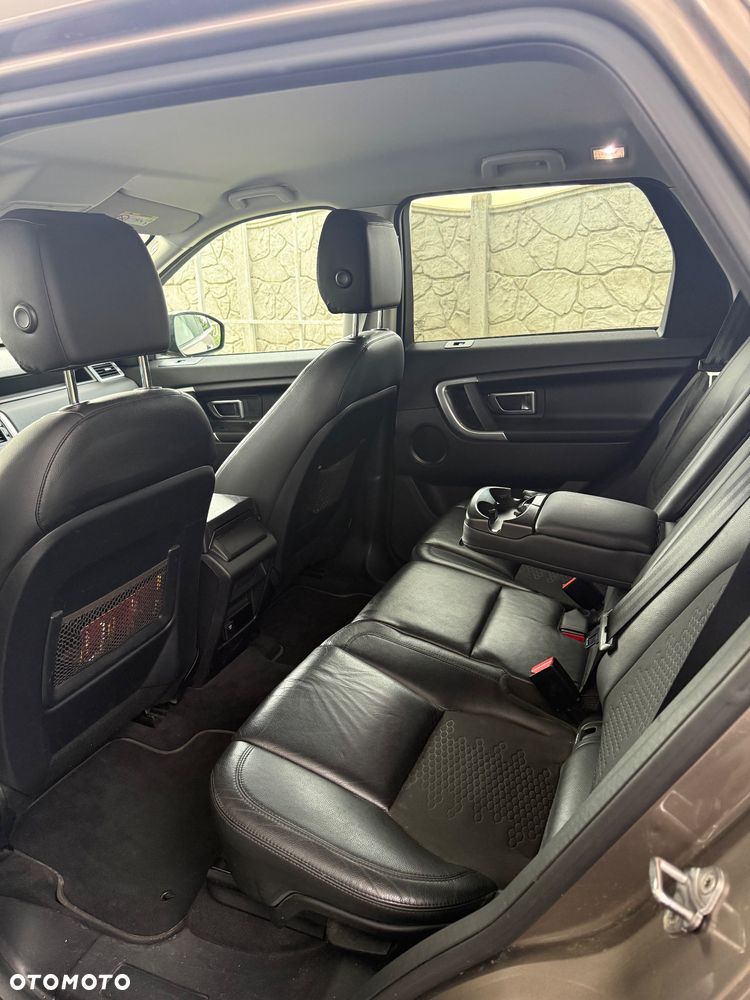 Land Rover Discovery Sport 2.0 TD4 HSE - 8