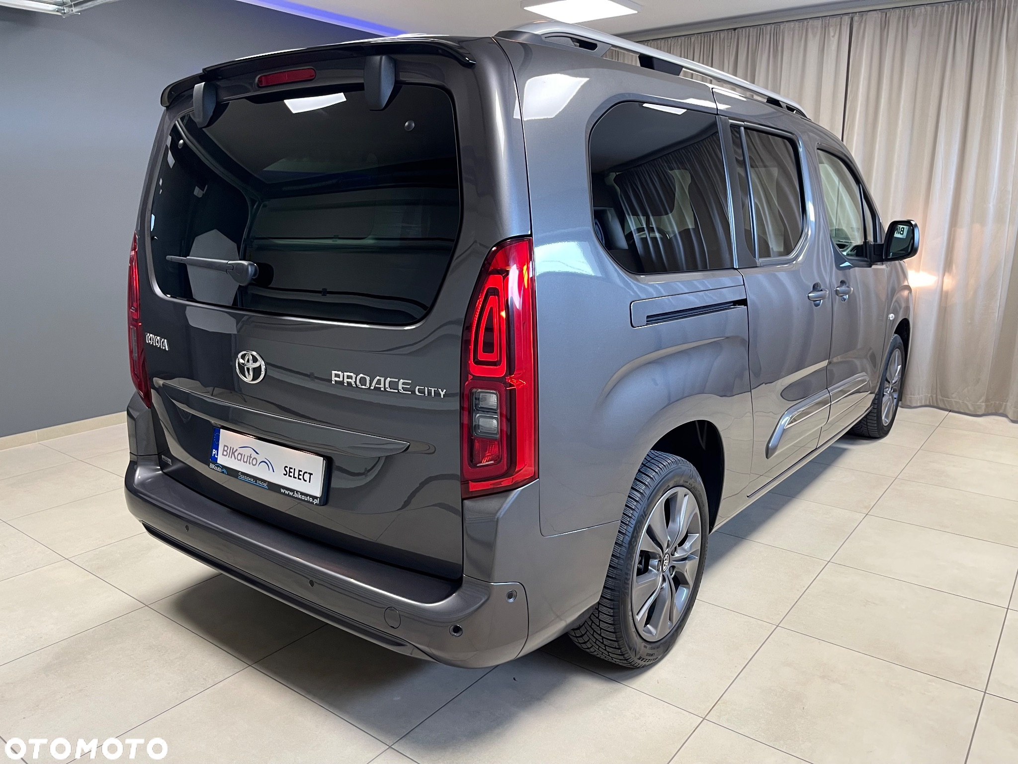 Toyota Proace City Verso Long 1.5 D-4D Family - 4