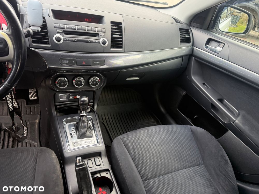 Mitsubishi Lancer 2.0 Ralliart MR - 10