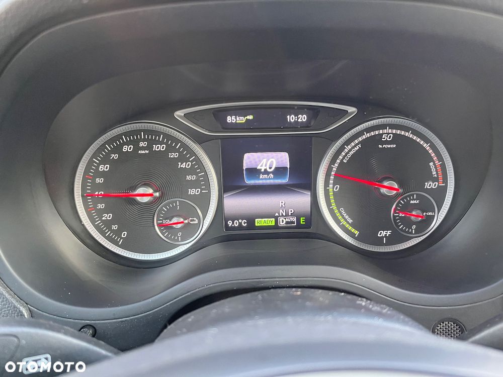 Mercedes-Benz Klasa B (Electric Drive) 250 e - 18