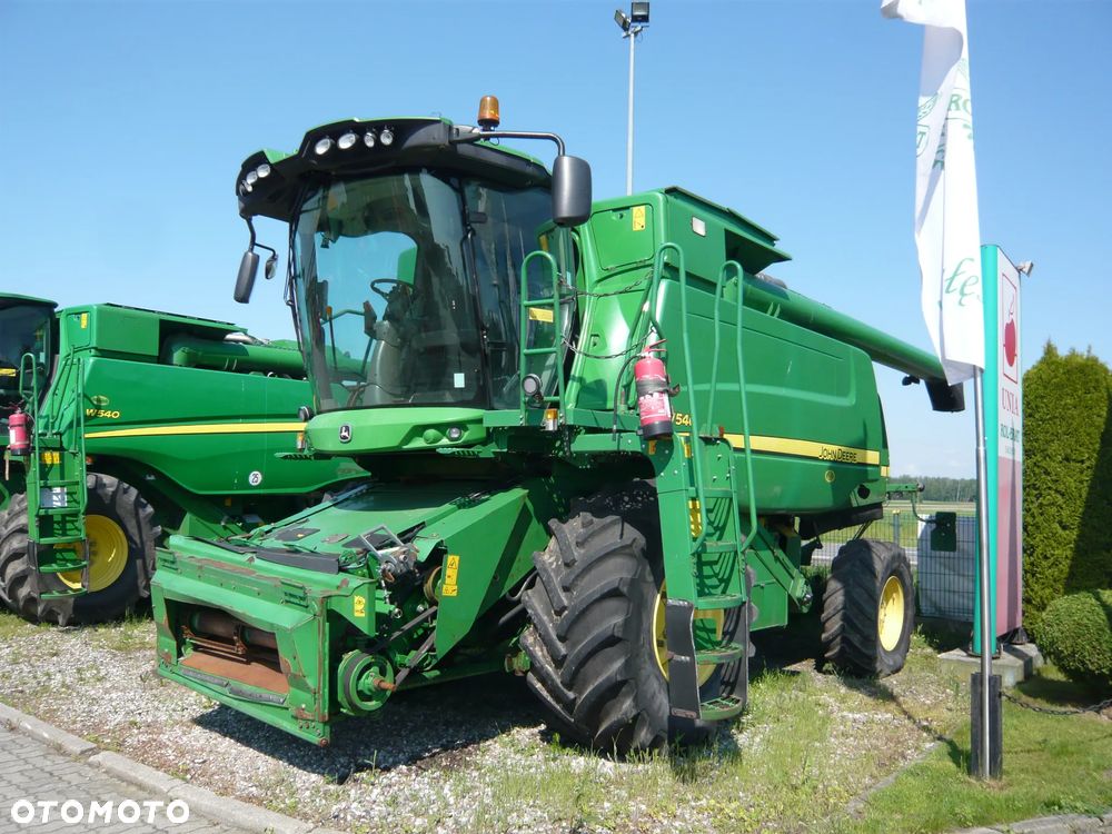 John Deere W540