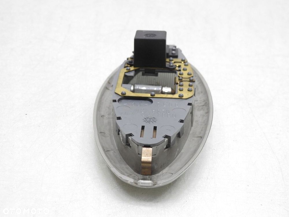 LAMPKA OŚWIETLENIE BAGAŻNIKA LANCIA LYBRA KOMBI - 6