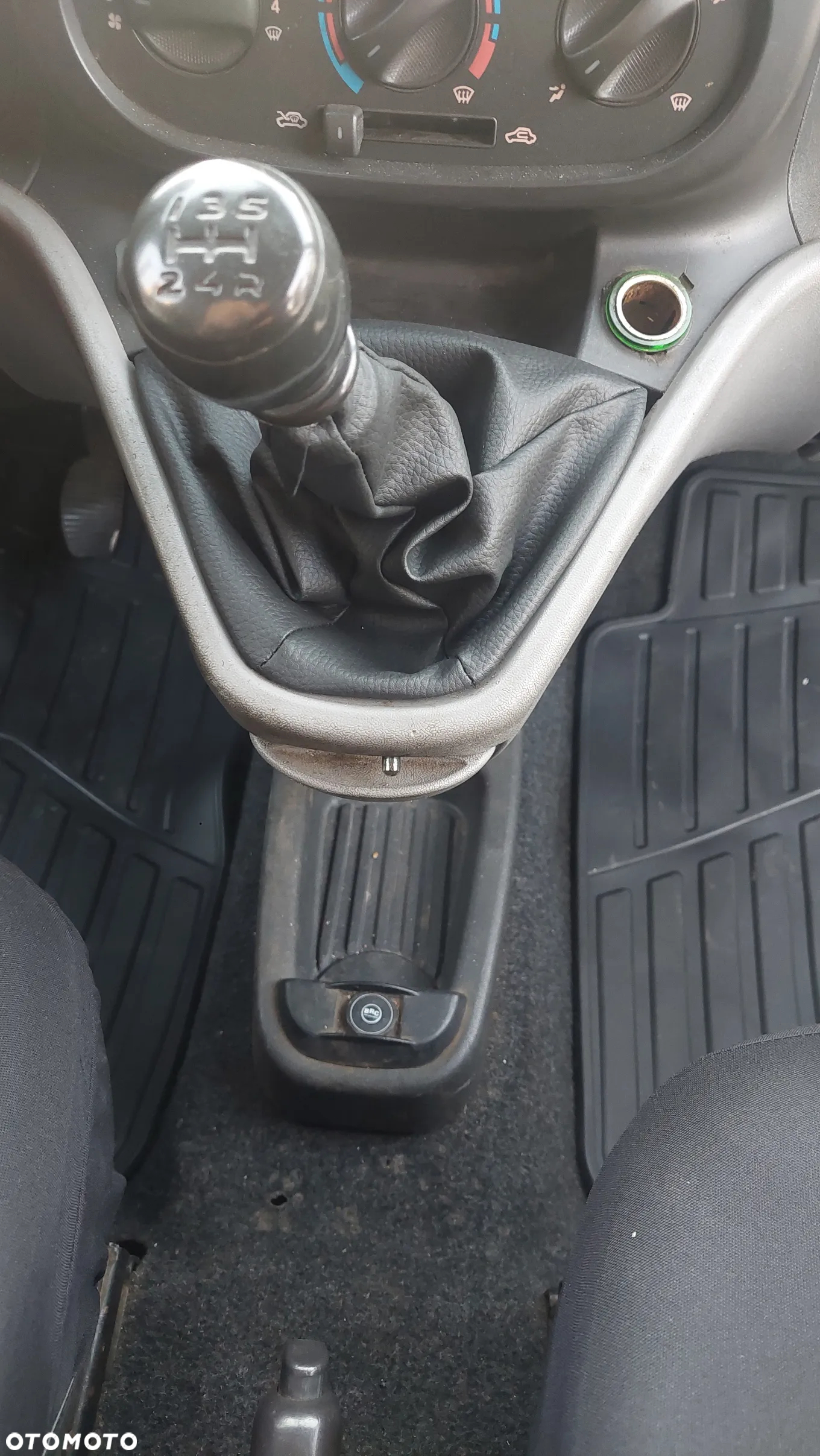 Fiat DOBLO - 6