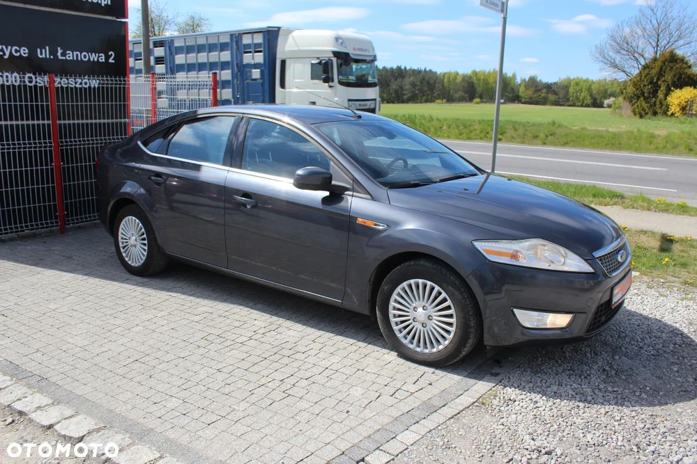 Ford Mondeo 2.0 Champions Edition - 9
