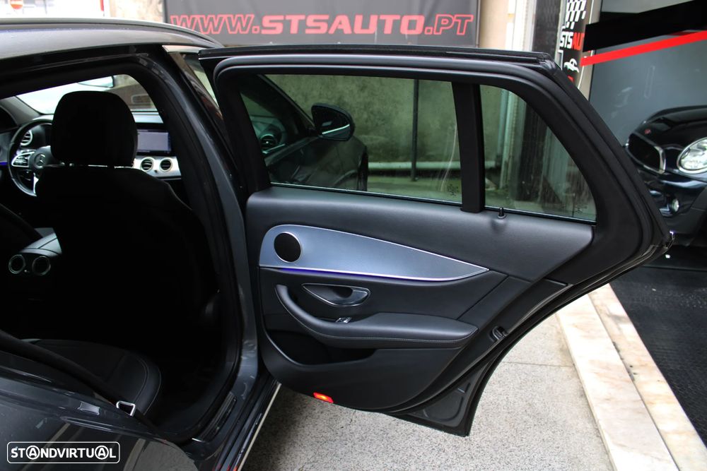 Mercedes-Benz E 300 de Exclusive Line - 26