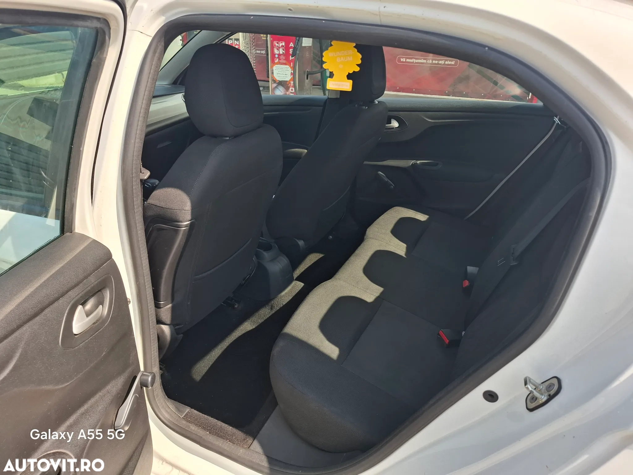 Citroën C-Elysée 1.6 BlueHDi BVM Shine - 14