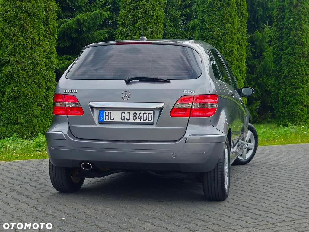 Mercedes-Benz Klasa B 180 CDI DPF Special Edition - 18