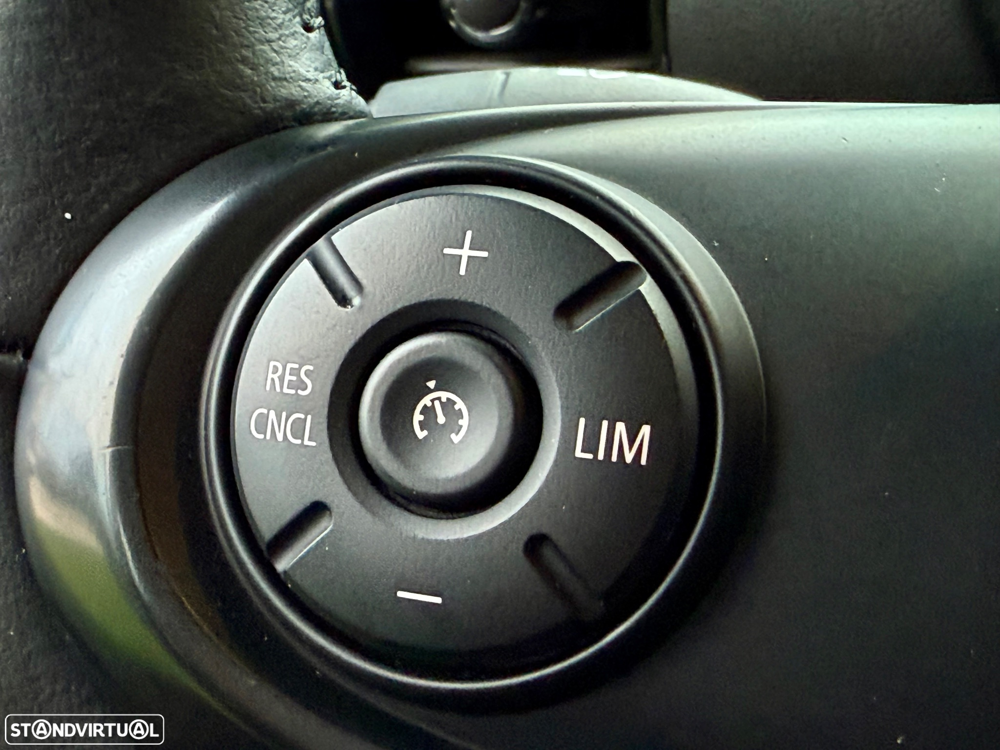 MINI Clubman One D - 55