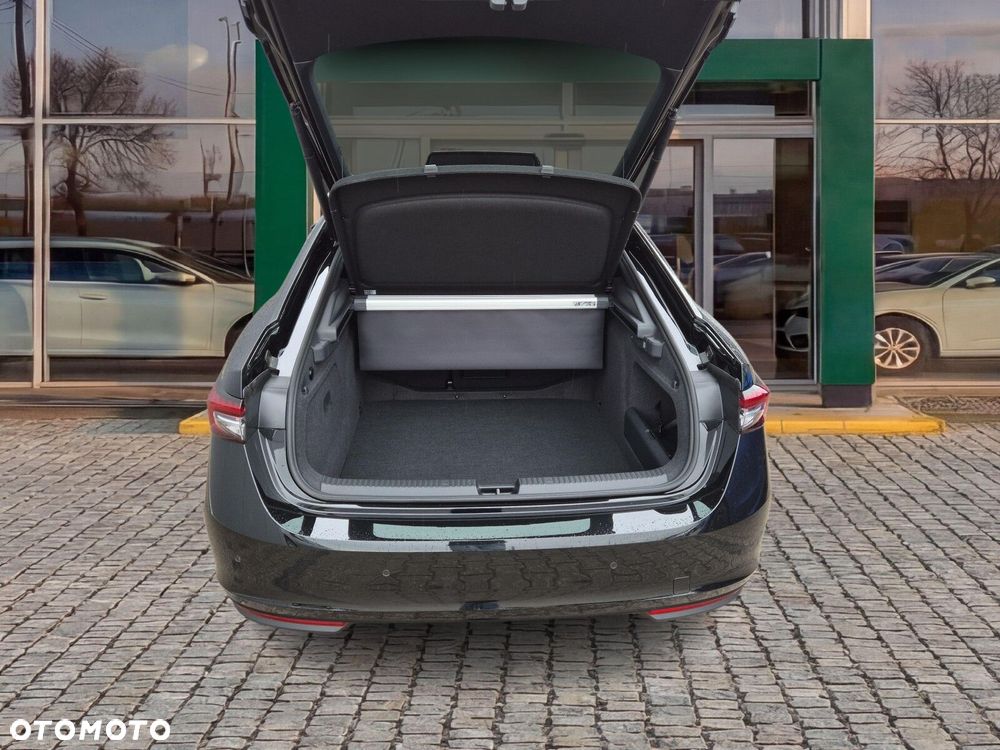 Skoda Superb 2.0 TSI Sportline DSG - 21