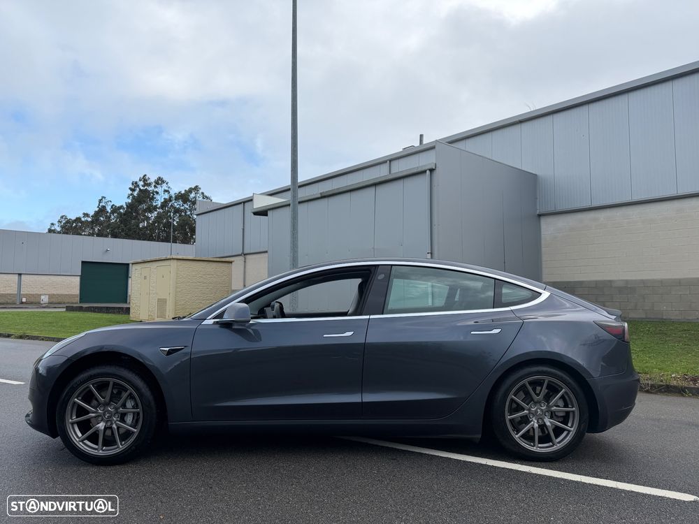 Tesla Model 3 Standard Range Plus RWD - 18