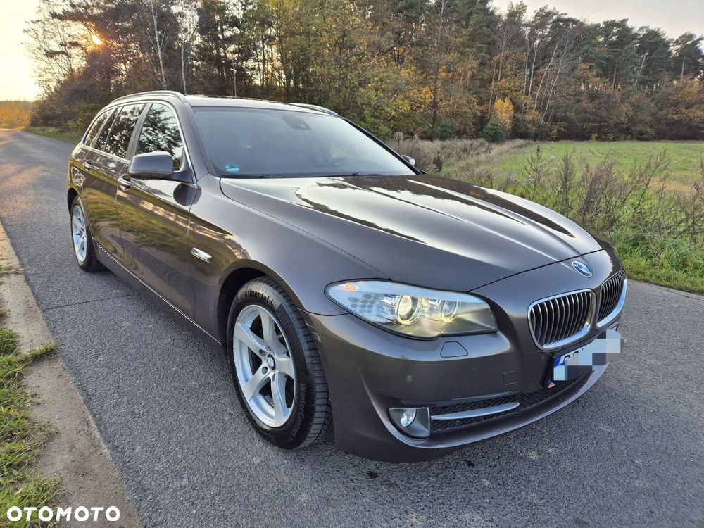 BMW Seria 5 520d Luxury Line - 7