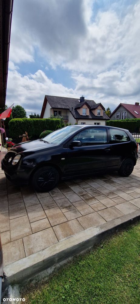 Volkswagen Polo - 1