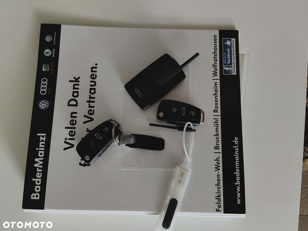 Audi A4 Avant 2.0 TDI DPF quattro - 22