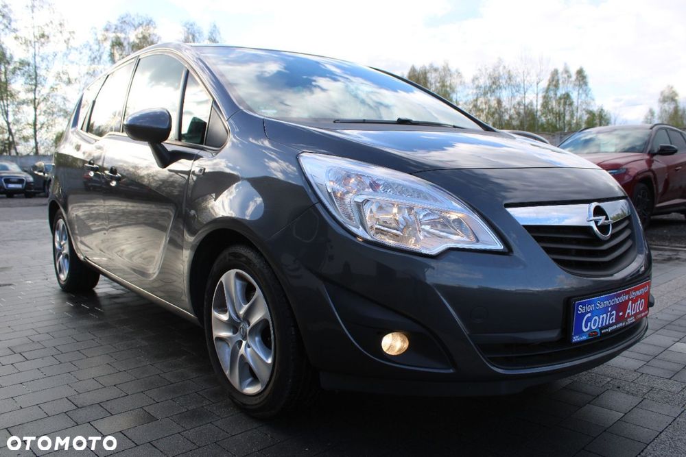 Opel Meriva - 11