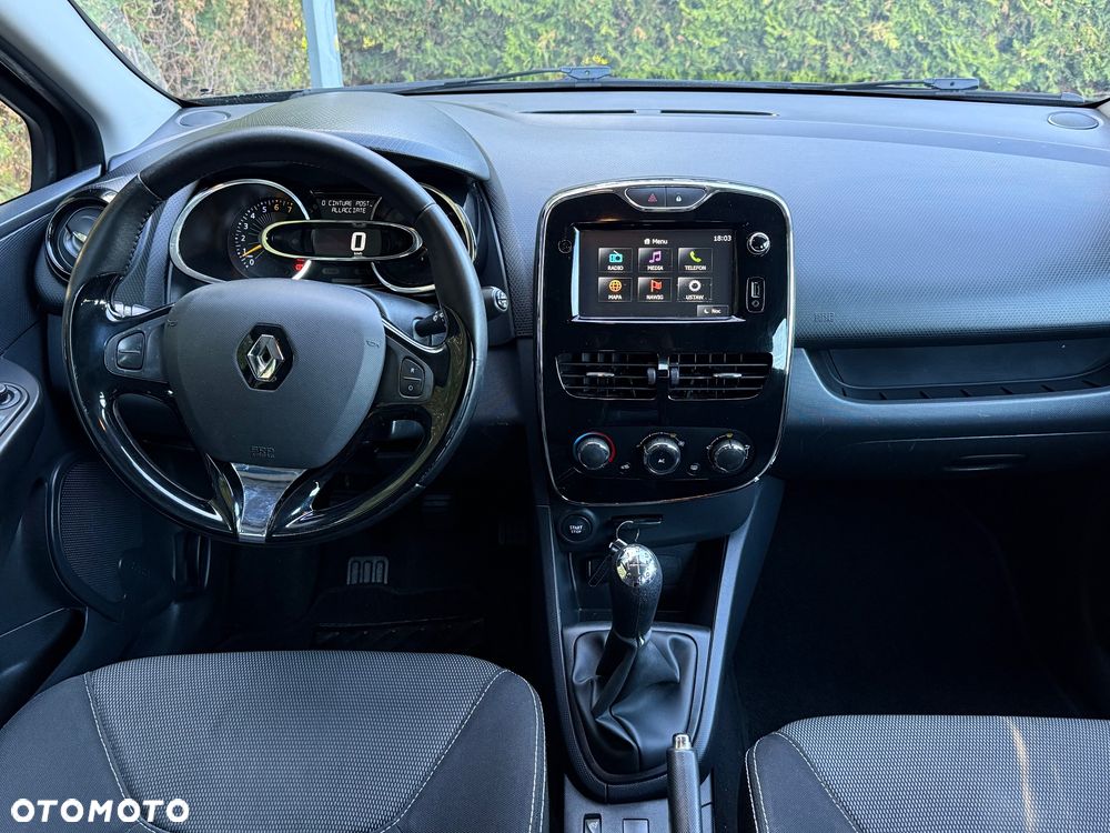 Renault Clio 1.2 16V 75 Expression - 6