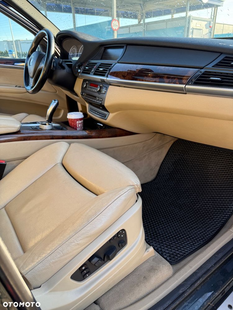 BMW X5 xDrive30d - 12