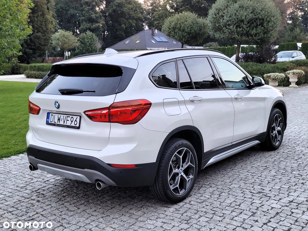 BMW X1 sDrive20i xLine - 3