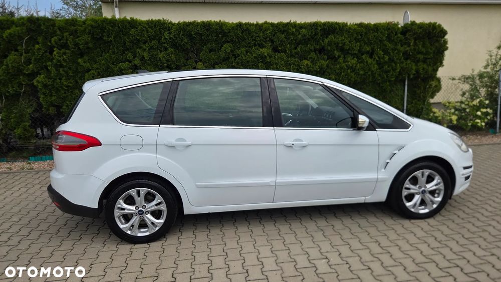 Ford S-Max 2.0 TDCi DPF Titanium X - 13