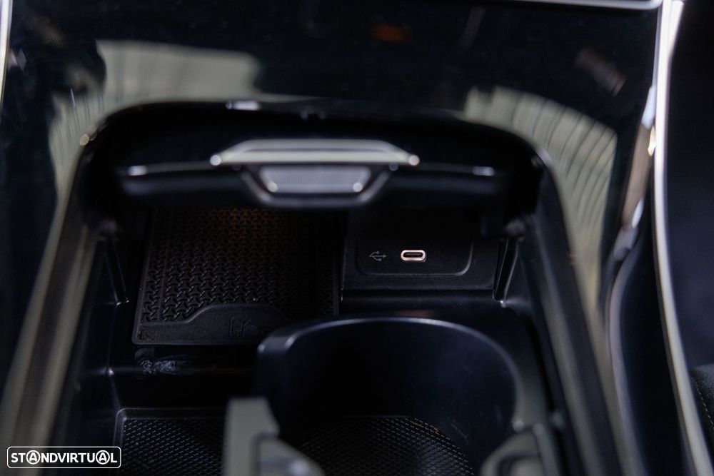 Mercedes-Benz C 300 d AMG Line - 36
