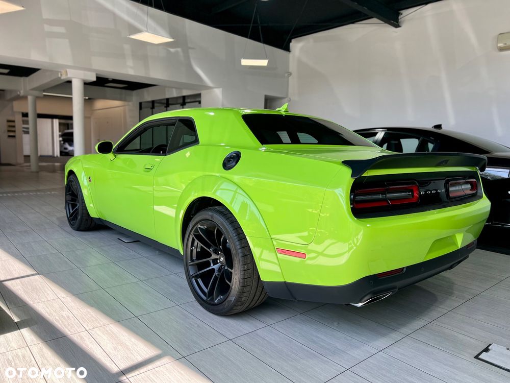Dodge Challenger 6.4 Scat PackWidebody - 13