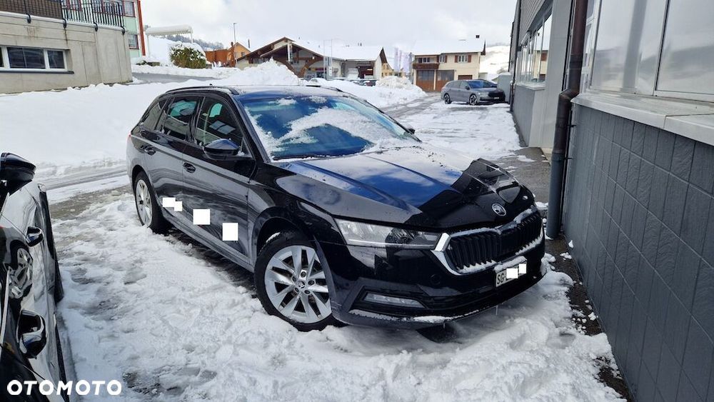 Skoda Octavia 2.0 TSI 4x4 DSG Ambition - 1