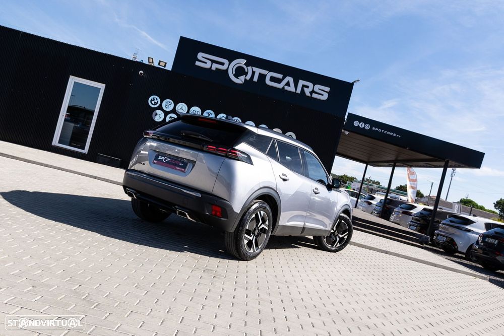 Peugeot 2008 1.2 PureTech Allure - 9