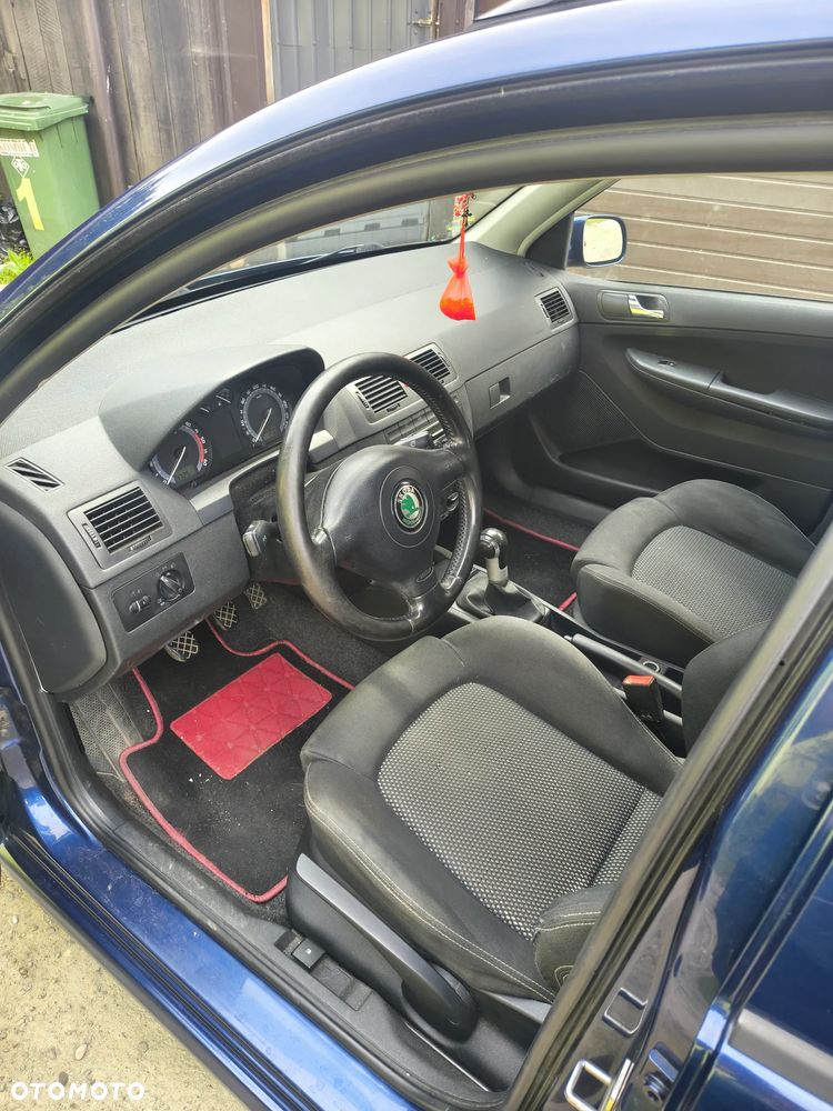 Skoda Fabia - 5
