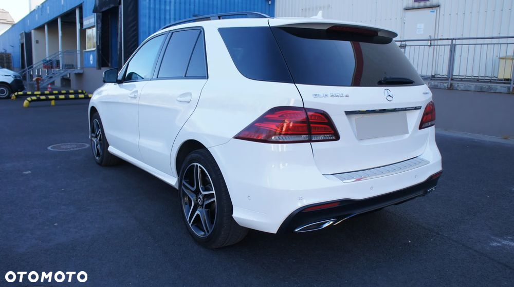 Mercedes-Benz GLE 350 d 4-Matic - 9