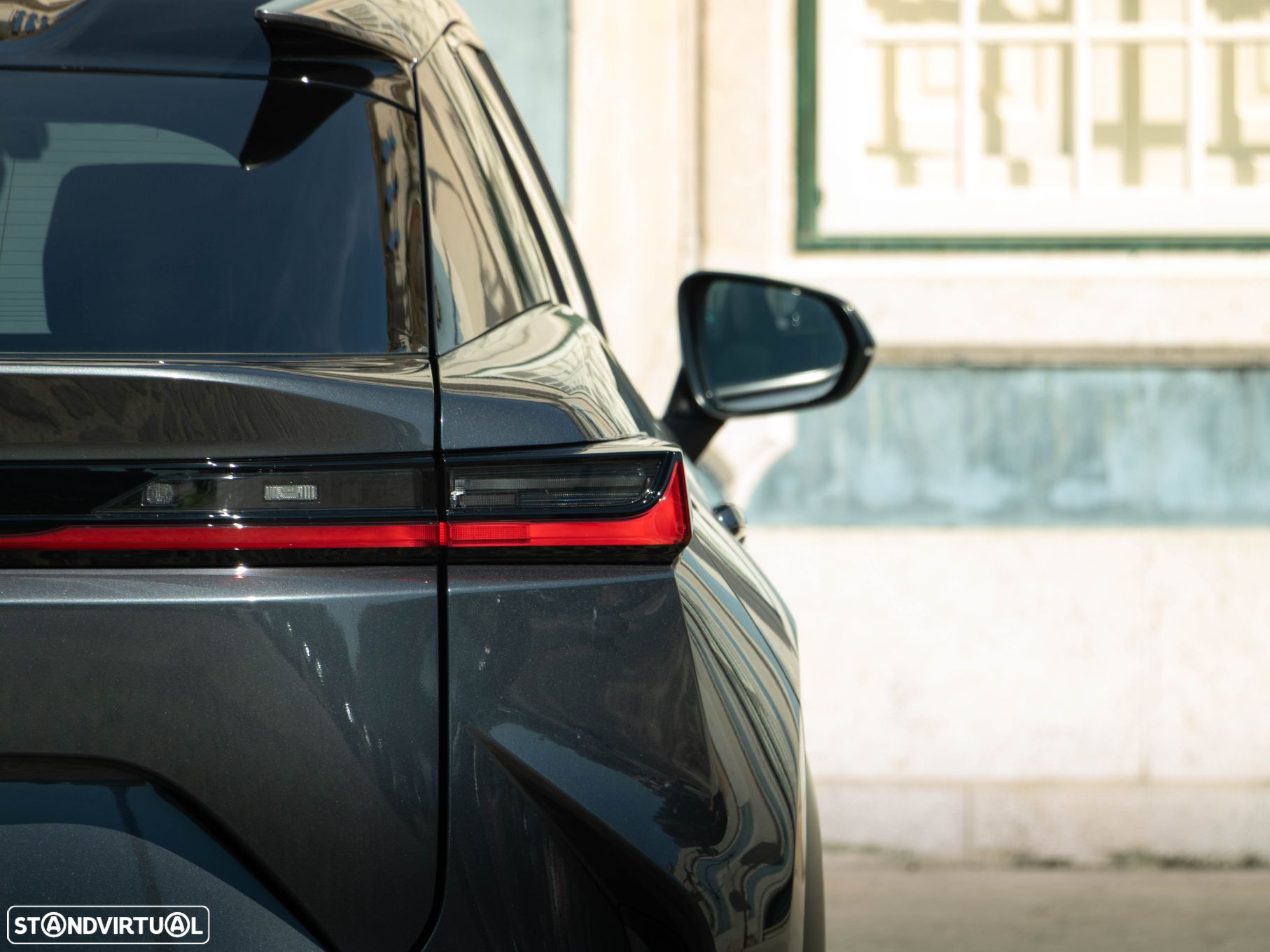 Lexus RZ 450e Executive Plus - 18