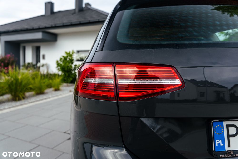 Volkswagen Passat 2.0 TDI BMT Highline DSG - 12