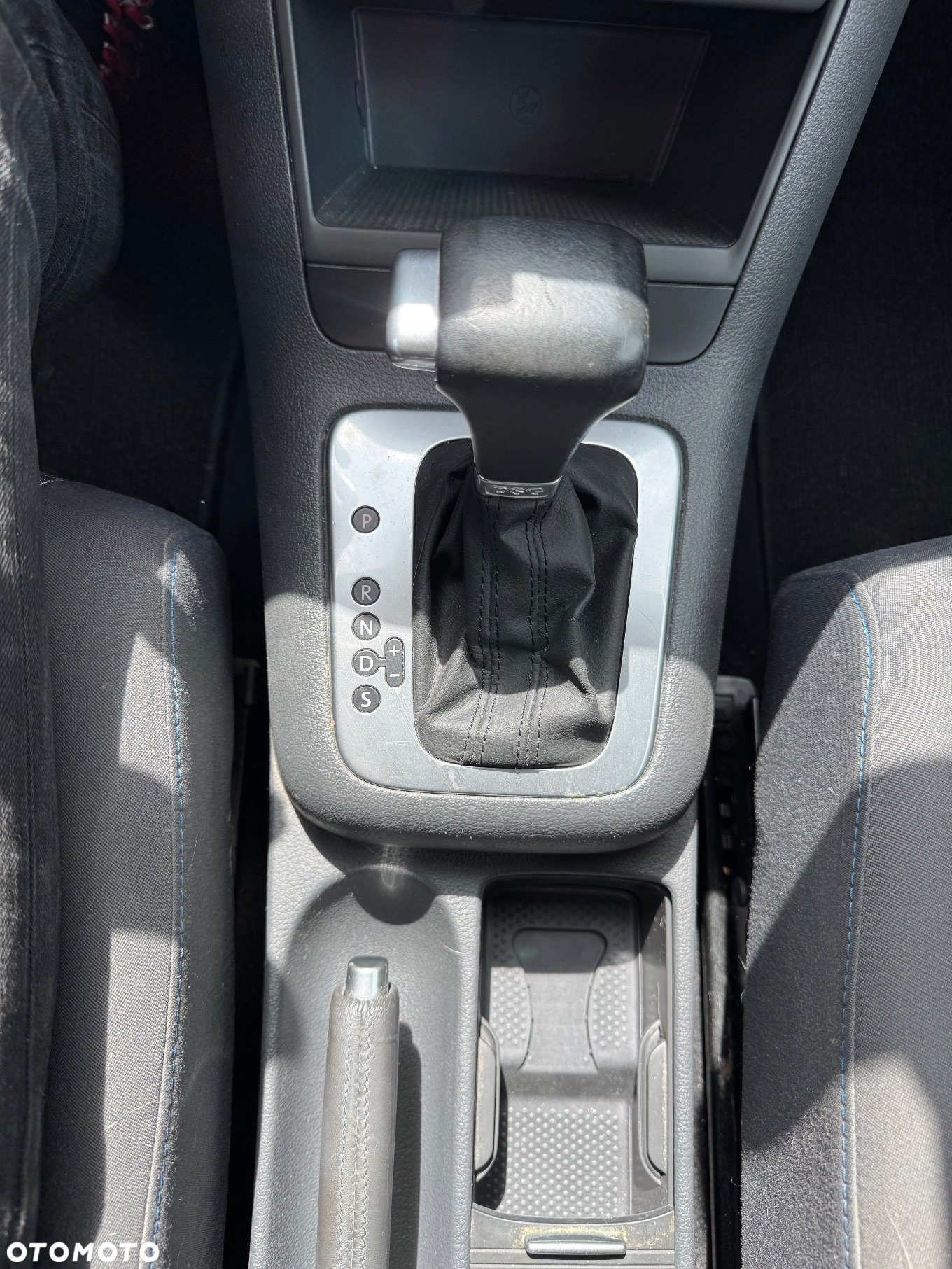 Volkswagen Golf 1.4 TSI BlueMotion Technology DSG Comfortline - 16