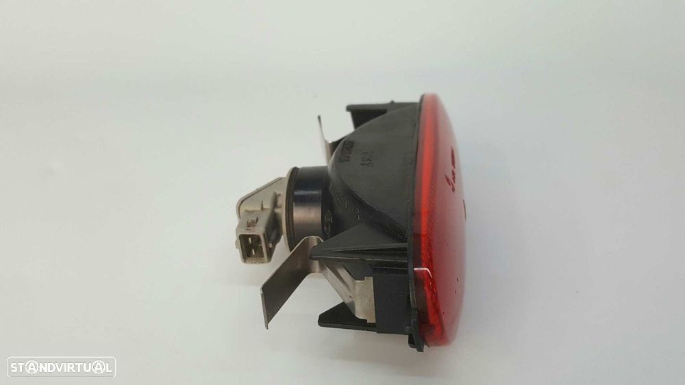 FAROLIM TRASEIRO CENTRAL PEUGEOT 206 BERLINA XR - 3