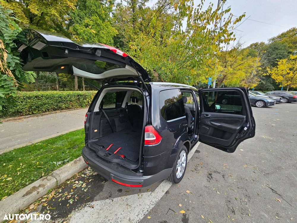 Ford Galaxy - 34