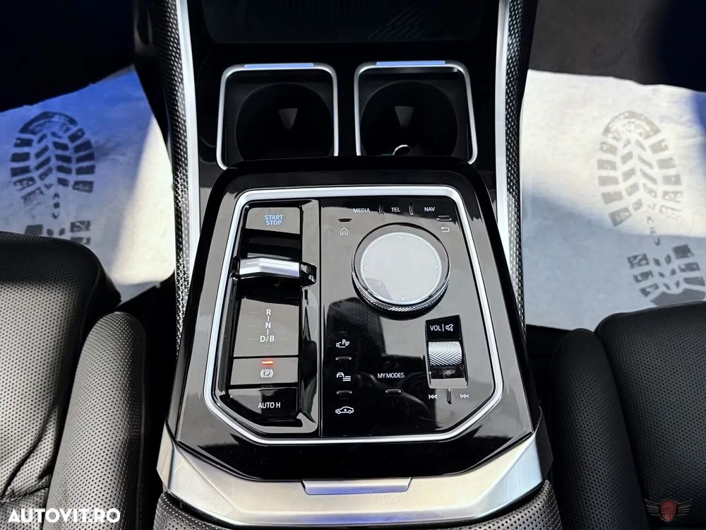 BMW i7 xDrive60 - 15