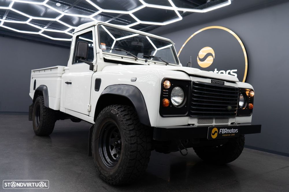 Land Rover Defender 90 2.5 TD5 Metal Top - 9