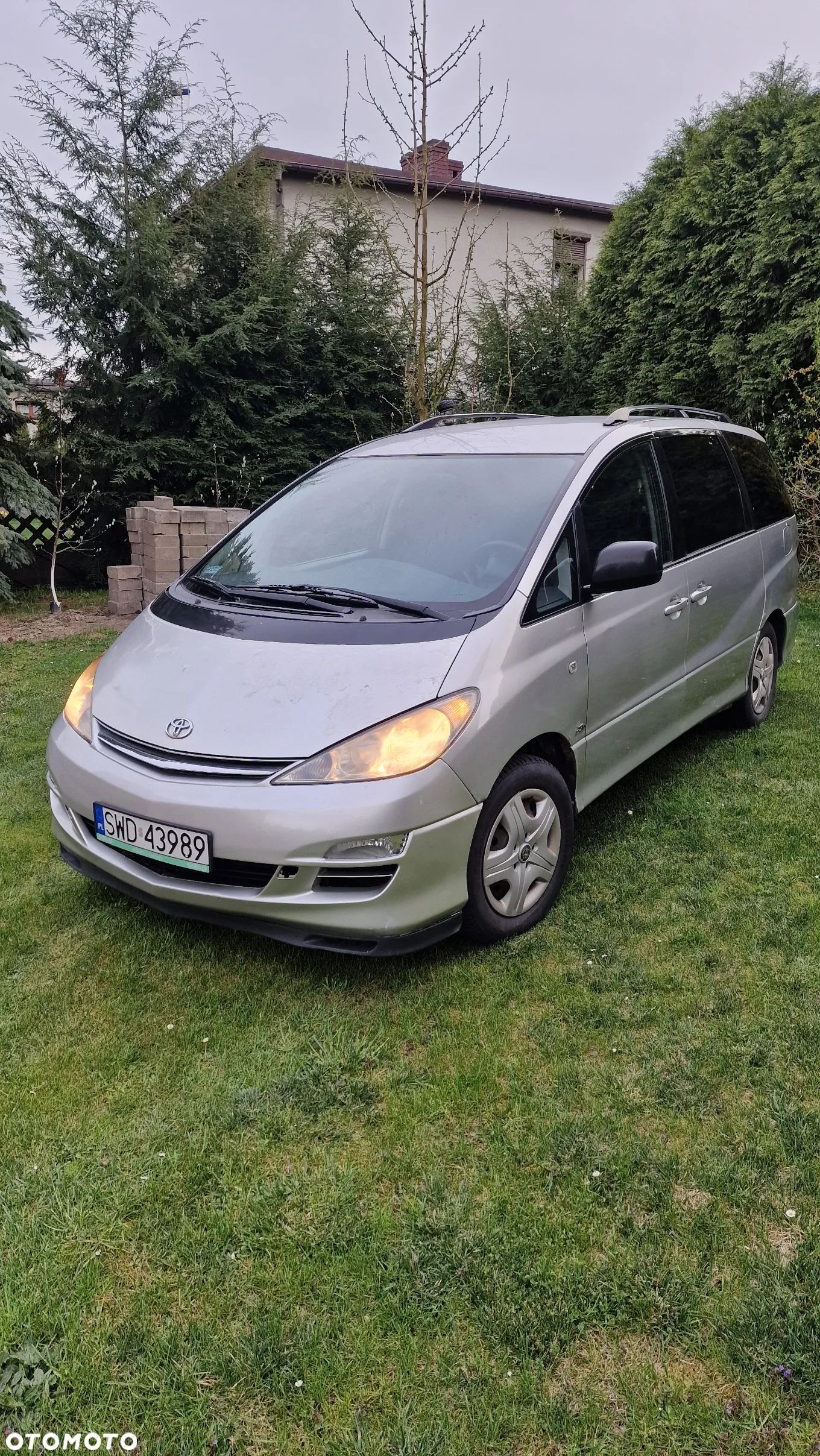 Toyota Previa 2.0 D-4D Luna - 1