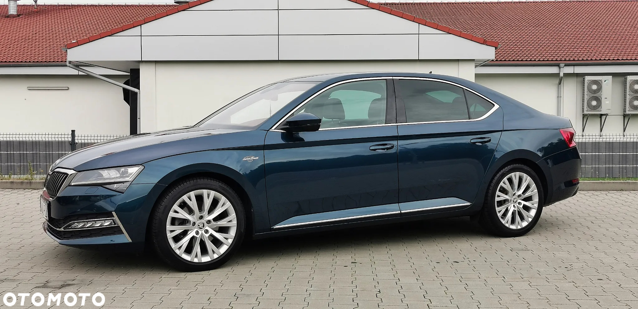 Skoda Superb 2.0 TSI L&K DSG - 11