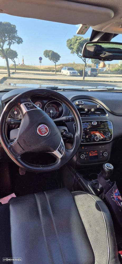 Fiat Punto 1.3 M-Jet Lounge S&S - 12