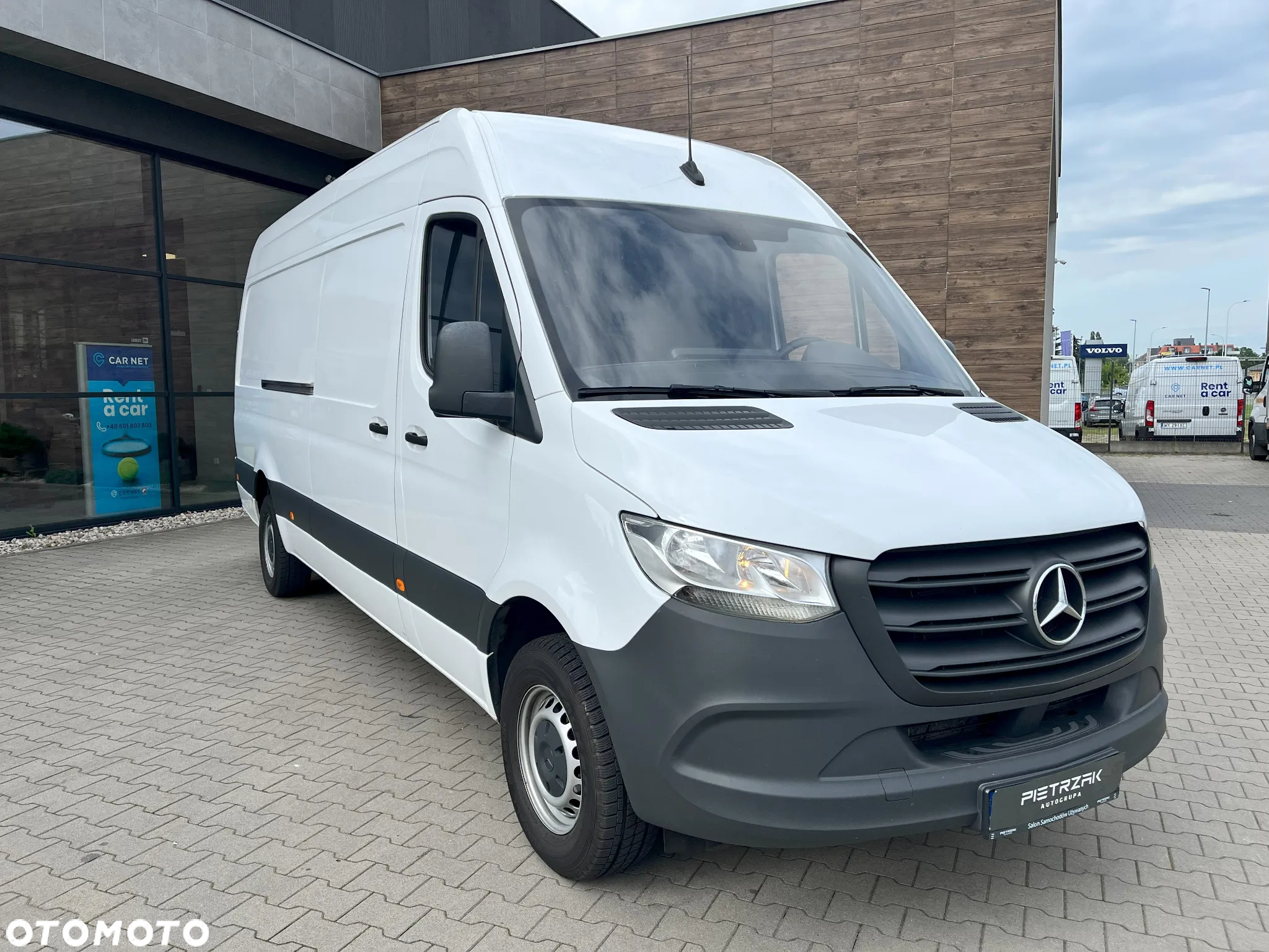 Mercedes-Benz Sprinter - 4
