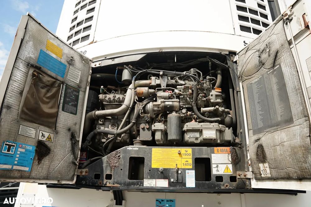 Schmitz Cargobull / REFRIGERAT / UNITATE THERMO KING SL-200 E / AXĂ RIDICATĂ / AXE SAF / - - 25