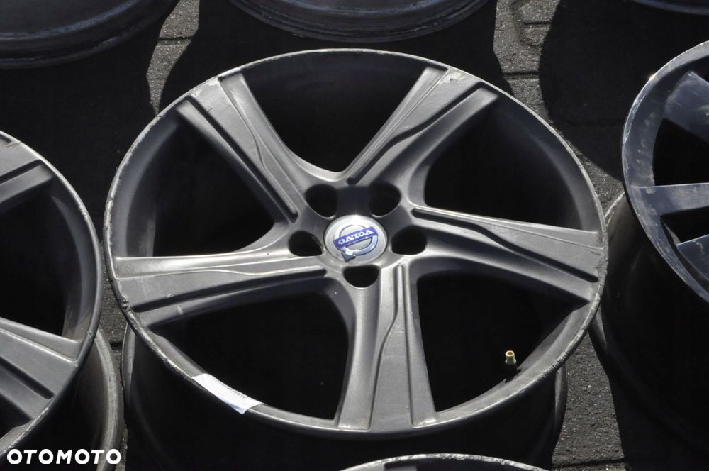 VOLVO FELGI ALUMINIOWE 18 8.0 5X108 ET55 31362188 - 3