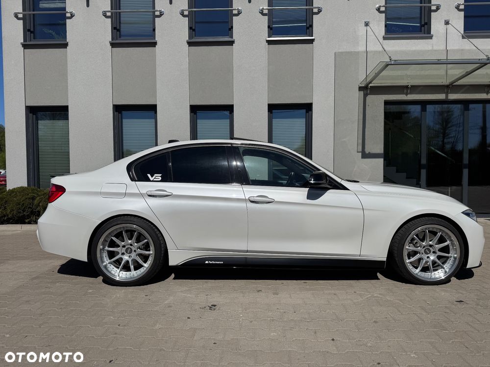 BMW Seria 3 - 13