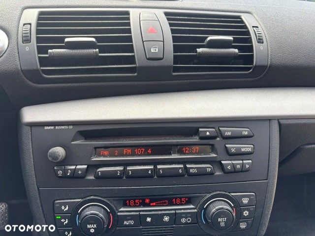 BMW Seria 1 118d - 11
